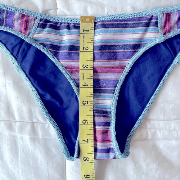 BECCA South Coast Adela Hipster Bikini Bottom in Starry Night Size XS NWOT - Picture 12 of 12